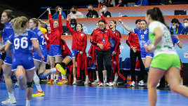 Как спасли утопающих руками самих утопающих. Рабинер — об игре наших гандболисток на ЧМ