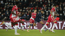 Головин и «Монако» померкли на фоне «ПСЖ». Будничная победа фаворита