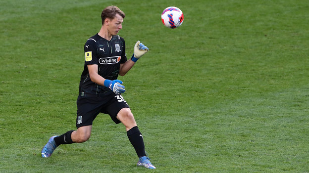 Матвей Сафонов.