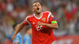 Дзюба готов вернуться в сборную. Карпину предстоит сложнейшее решение