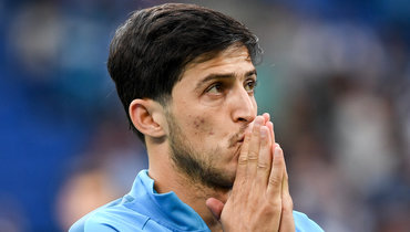 Сердар Азмун.