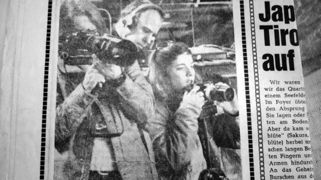 Аркадий Ратнер комментирует хоккейный финал между сборными СССР и Чехословакии. Фото из личного архива Аркадия Ратнера Аркадий Ратнер комментирует хоккейный финал между сборными СССР и Чехословакии. Фото из личного архива Аркадия Ратнера