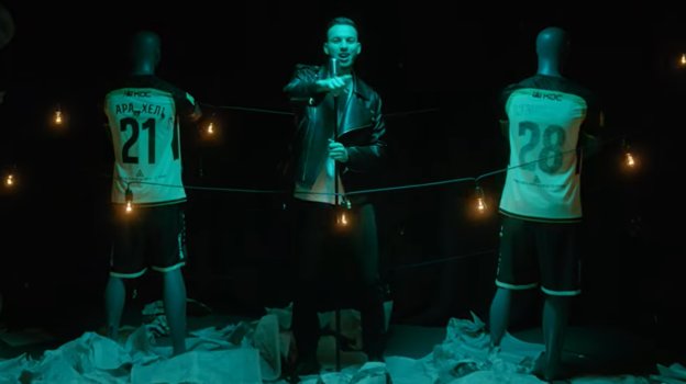 «Рубин» представил «Не новогодний клип». Игроки и Слуцкий поют Last Christmas. «Рубин» представил «Не новогодний клип». Игроки и Слуцкий поют Last Christmas.