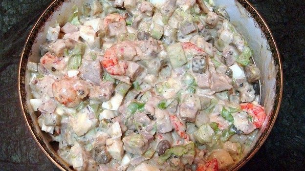 Салат, приготовленный по рецепту ресторана «Эрмитаж». Фото en.wikipedia.org Салат, приготовленный по рецепту ресторана «Эрмитаж». Фото en.wikipedia.org