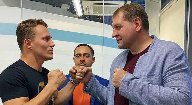 Артем Тарасов и Александр Емельяненко. Фото artemtarasovlive, Instagram Артем Тарасов и Александр Емельяненко. Фото artemtarasovlive, Instagram