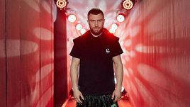 «Можно в Книгу Гиннесса заносить». Ломаченко — монстр: в шесть лет пробежал 18 км, а в девять подтянулся 250 раз