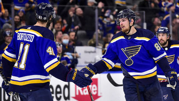 Павел Бучневич (справа).