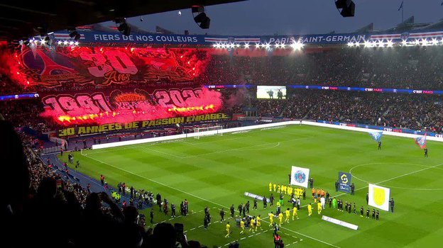 Перформанс болельщиков. Перформанс болельщиков.