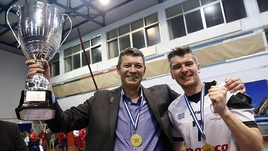 «Часы остановились в ту минуту, когда деда не стало...» Внук знаменитого советского футболиста из Луганска — игрок сборной Греции