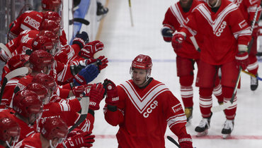 Хоккеисты сборной России.