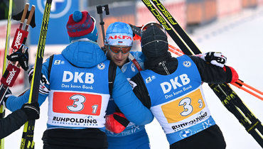 15 января. Рупольдинг. Мужская сборная России празднует победу в эстафете.