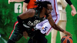 УНИКС взял уверенный реванш у «Барселоны». Джон Браун влюбляет в баскетбол