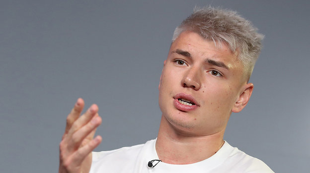 Андрей Мостовой в редакции «СЭ». Фото Александр Федоров, «СЭ» / Canon EOS-1D X Mark II Андрей Мостовой в редакции «СЭ». Фото Александр Федоров, «СЭ» / Canon EOS-1D X Mark II