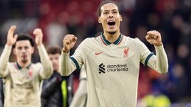 Клопп угостил пивом фанатов, Месси вернулся и организовал гол, Тедеско продолжил победную серию