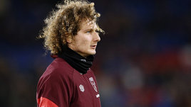 Одна минута в АПЛ и всеобщее разочарование. Крал провалился в «Вест Хэме» и добавил головной боли «Спартаку»