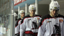 Мошенники атаковали молодых хоккеистов. Просят предсказать счет, если не сбылось — требуют деньги