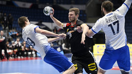 По старому сценарию. Россияне закончили Евро минимальным поражением