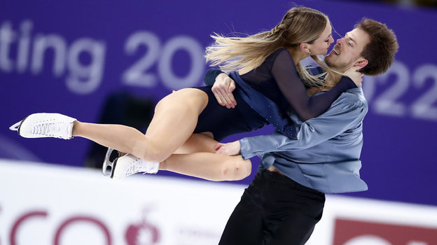 Виктория Синицина и Никита Кацалапов. Фото Дарья Исаева, «СЭ» / Canon EOS-1D X Mark II Виктория Синицина и Никита Кацалапов. Фото Дарья Исаева, «СЭ» / Canon EOS-1D X Mark II