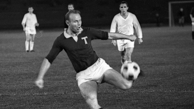 Эдуард Стрельцов. Фото из архива Евгения Волкова Эдуард Стрельцов. Фото из архива Евгения Волкова