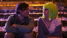 «Любовь как бестселлер»: современная фем-сказка о любви, карьере и клише