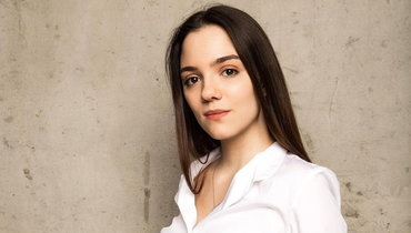 Шикарный особняк в Подмосковье и бурная личная жизнь. Сколько зарабатывает и где живет Евгения Медведева