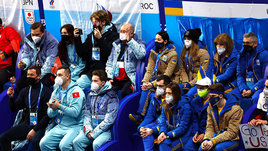 Украинцы на Олимпиаде отказывались аплодировать россиянам и ссорились с Губерниевым. Как ведут себя наши соседи в Пекине