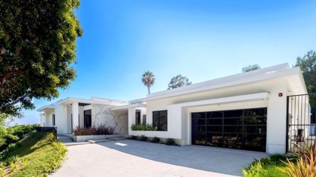 Особняк в Беверли-Хиллз. Фото joebabajian.com Особняк в Беверли-Хиллз. Фото joebabajian.com