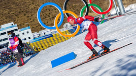 Возвращение Большунова, битва с Данией на льду. Как не продлить медальную «засуху»