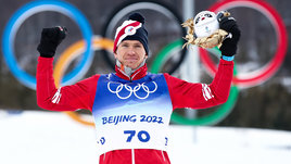 «В эстафете будем бороться за золото». Большунов настроен на реванш