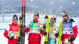 «Мы рубились за страну и за всех нас». Российские лыжники — об историческом триумфе в эстафете