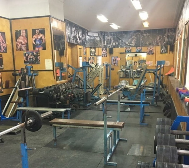 Качалка в подвале. Качалка в подвале.