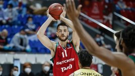 «Сейчас все мысли об игре с ЦСКА. После этого, может быть, поспорим c Макколлумом на пиццу». Ильницкий — о противостоянии с армейцами и Матче звезд