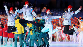 Большунов и Латыпов, хоккей и фигуристки. Прощай, Олимпиада, полная драм!