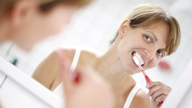 Чистка зубов. Фото Global Look Press Чистка зубов. Фото Global Look Press