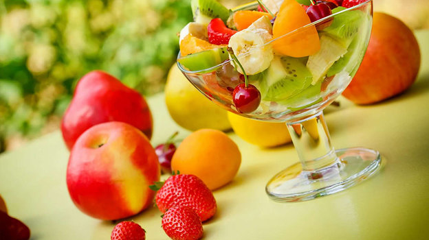 Фрукты и ягоды. Фрукты и ягоды.