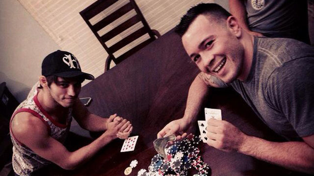 Колби за игрой в покер. Фото Facebook Колби за игрой в покер. Фото Facebook