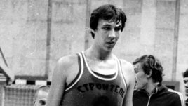 «Он ни в чем не уступал Ткаченко, Белостенному и Сабонису». Как в нашем чемпионате играл центровой ростом в 237 см