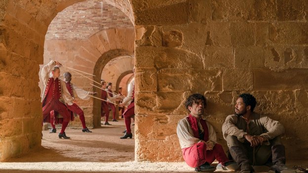 Кадр из фильма. Кадр из фильма.