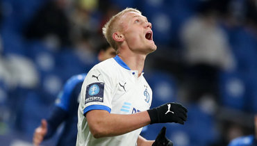 Константин Тюкавин.