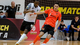 Лидер опять новый. Теперь «Торпедо»