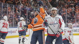 Овечкина остановил бывший вратарь СКА: он отбил все восемь бросков легенды!