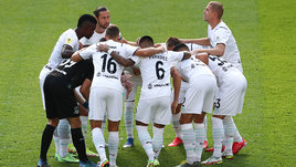 Финансовые проблемы, закрытый аэропорт, новый вектор? Почему «Краснодар» потерял тренера и легионеров