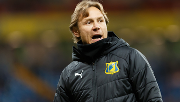 Валерий Карпин.