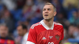 «Я не поехал не из-за политических моментов». Дзюба — о просьбе не вызывать его в сборную России