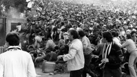 В 1980-е английские клубы на пять лет отстранили от еврокубков. Все из-за трагедии с десятками погибших