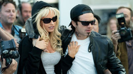 «Пэм и Томми». Неэтичный сериал об этике 1990-х