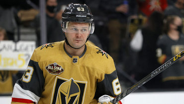 Евгений Дадонов.