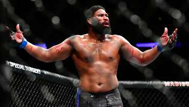 Кертис Блэйдс.