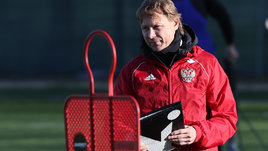 «Спортивный принцип чемпионата уже нарушен. Если бы легионеры уехали из «Зенита», в клубе говорили бы иначе». Карпин — о решениях РФС и сборе национальной команды