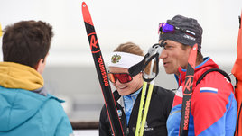 «На юниорском ЧМ Фуркад разорвал свой флаг и склеил его в российских цветах». В сингл-миксте на ЧР вместе выступили отец и дочь